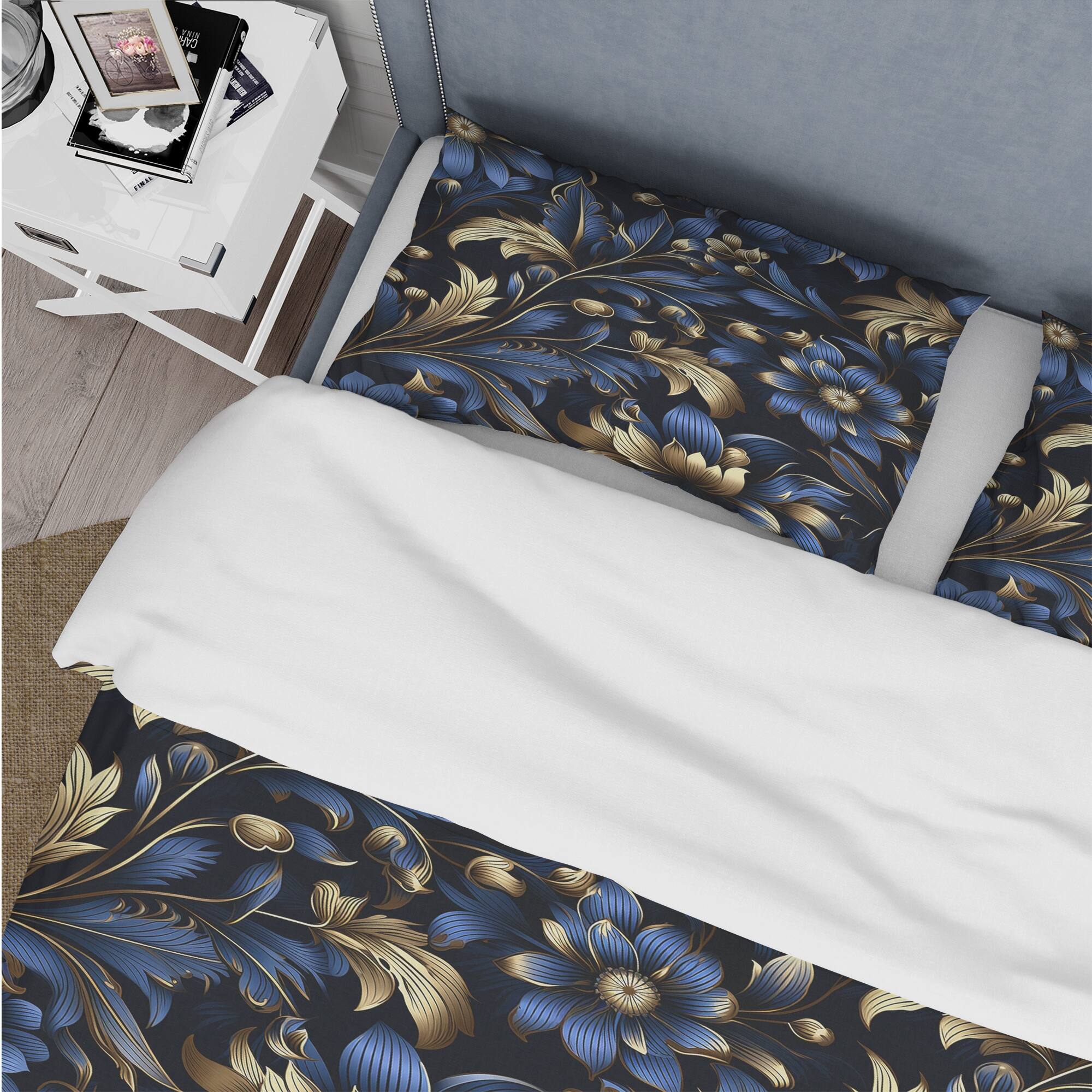 Designart "Gold And Blue Luxury Damask Serenade II" Damask Bedding Cover Set With 2 Shams Bed